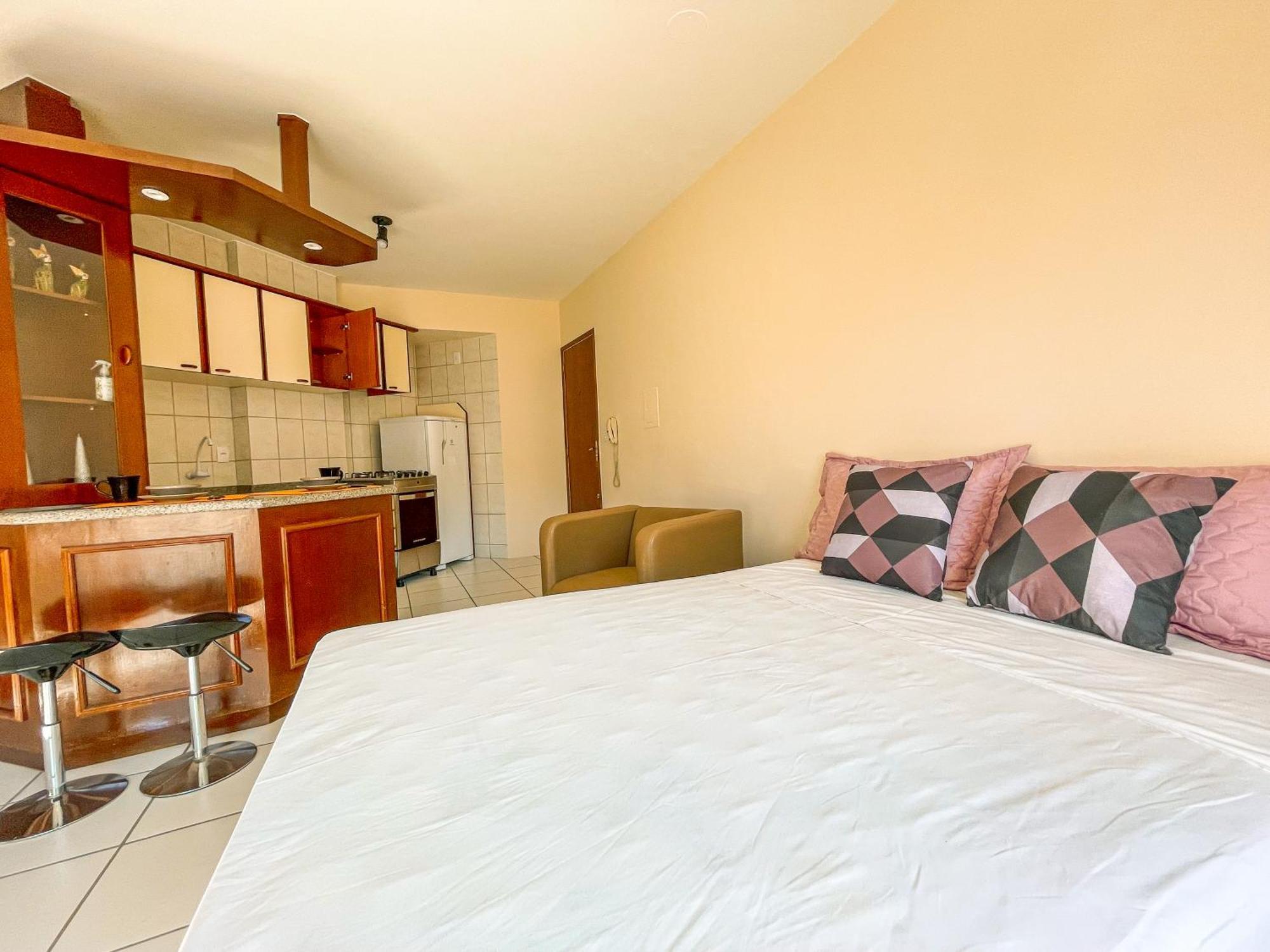 Studio No Centro: Piscina, Academia E Garagem N209 Флорианополис Экстерьер фото